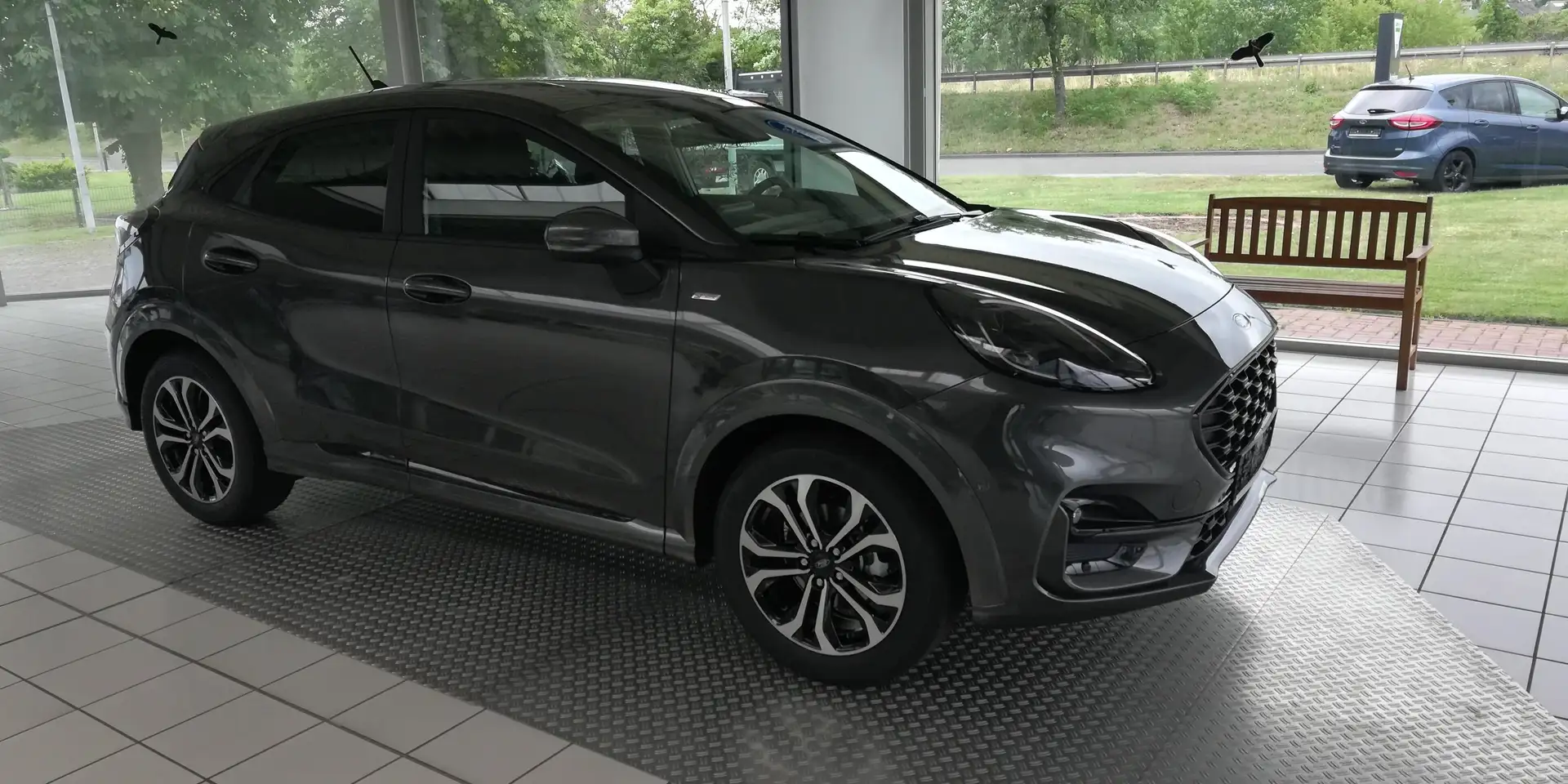 Ford Puma 1.0 EcoBoost Hybrid ST-LINE Grau - 1