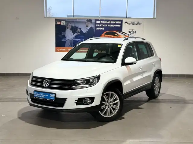 Volkswagen Tiguan 2.0 TDI Exclusive 4Motion AHK+LEDER+NAVI+