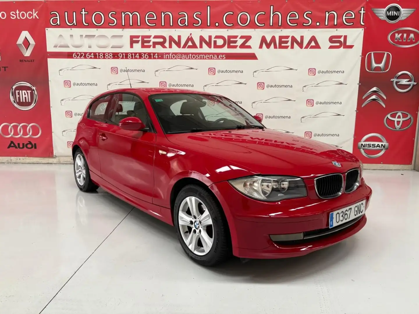 BMW 116 116d Rouge - 1