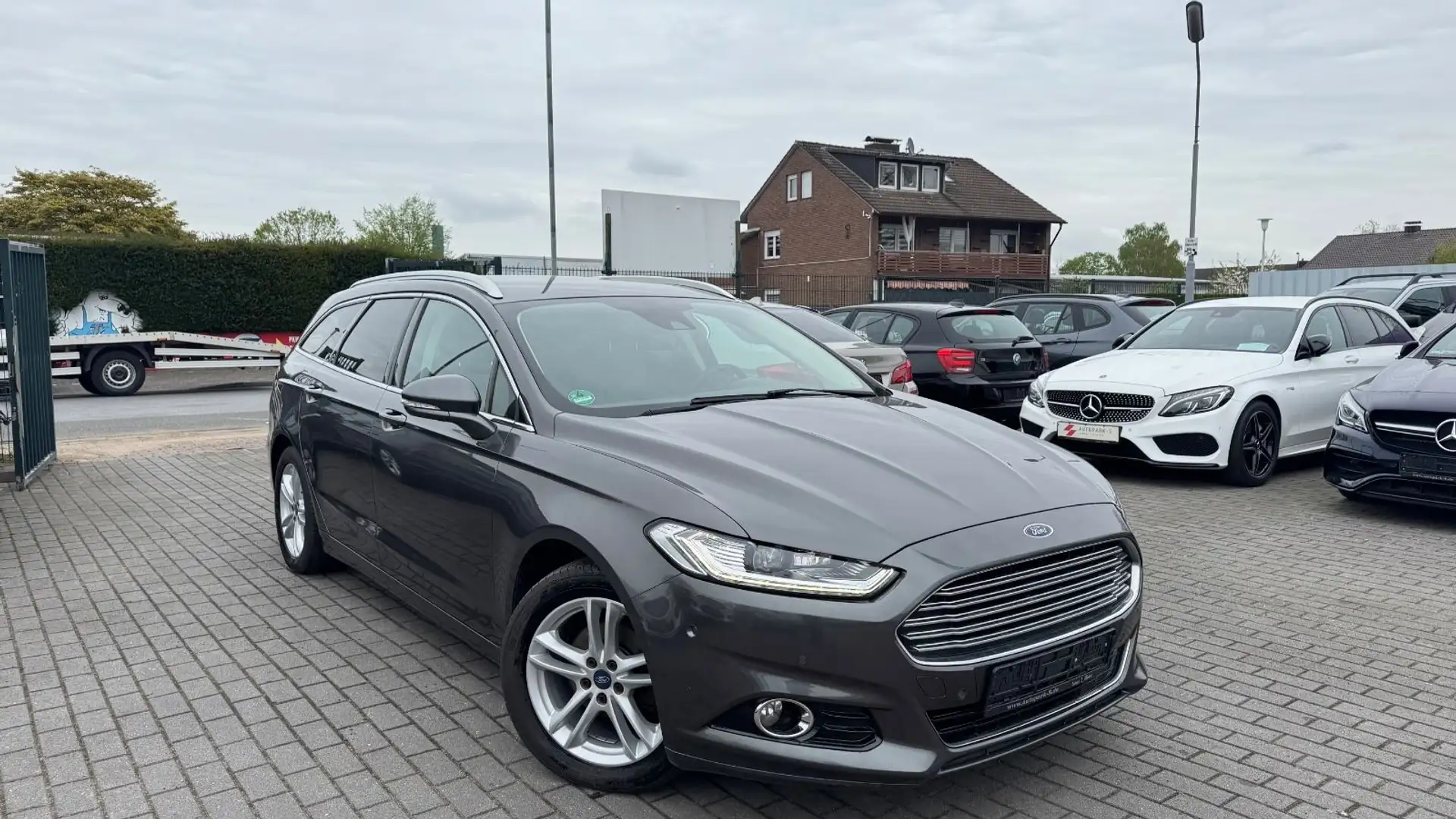 Ford Mondeo Turnier 2.0 |AUTOMATIK | R.KAMERA |2.HAND Grau - 1