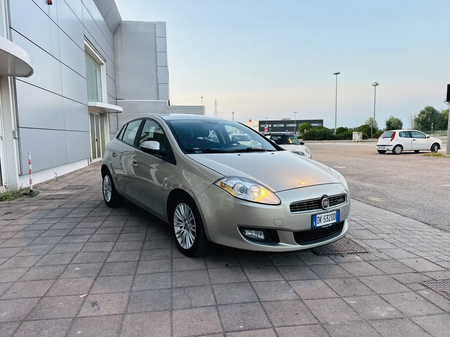 Fiat Bravo 1.9 mjt Active c/esp 120 Cv - 1