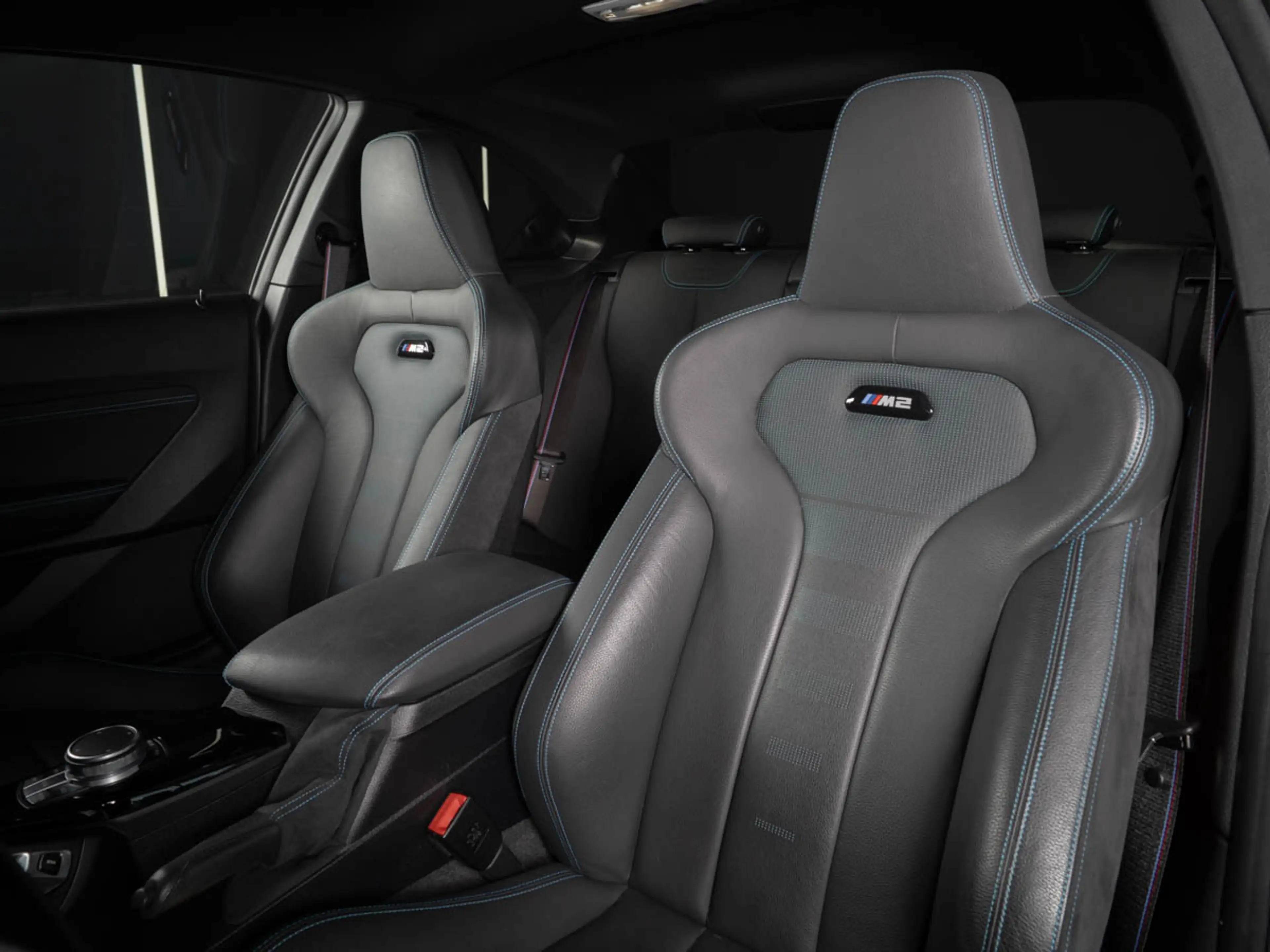 BMW M2 Competition *M-SITZ*H&K*APPLE* — photo 11