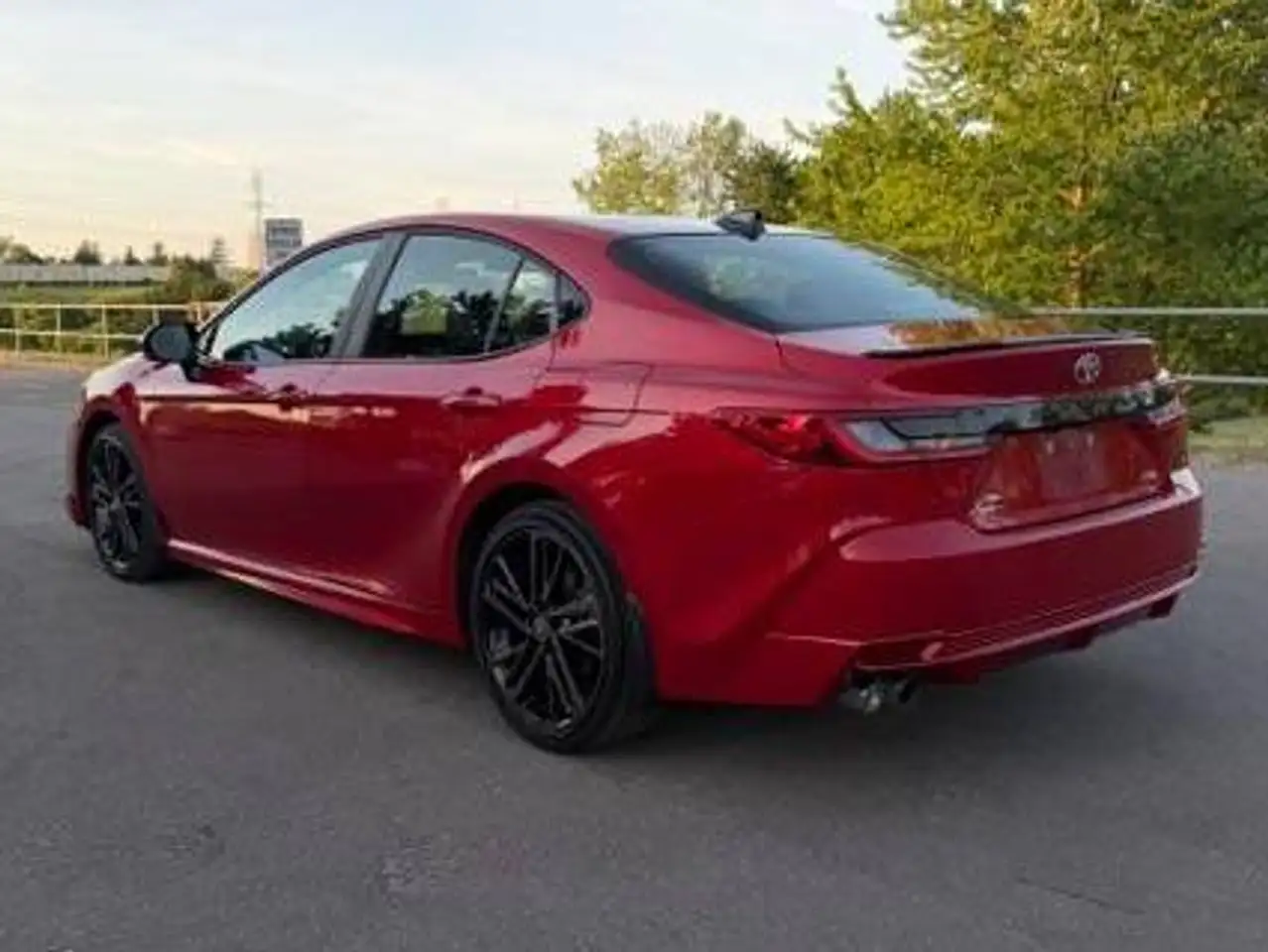 Toyota Camry снимка Toyota Camry
