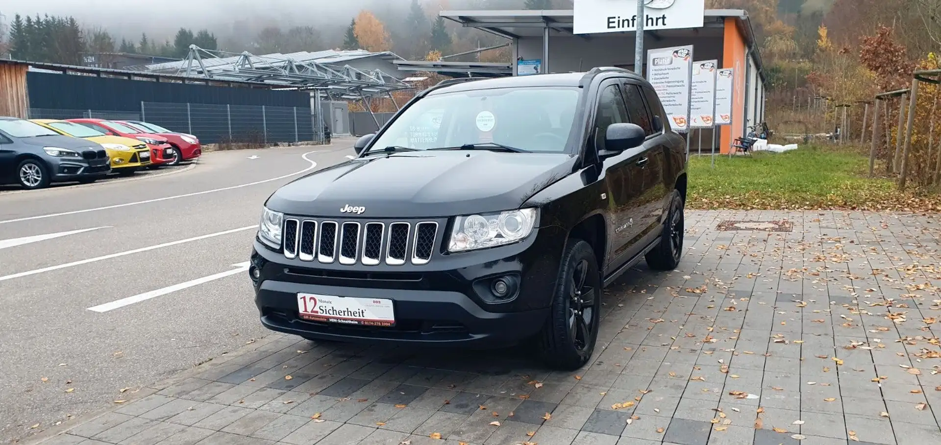 Jeep Compass Sport 4x2*TÜV-NEU*KLIMA*SHZ*TEMP* Schwarz - 1