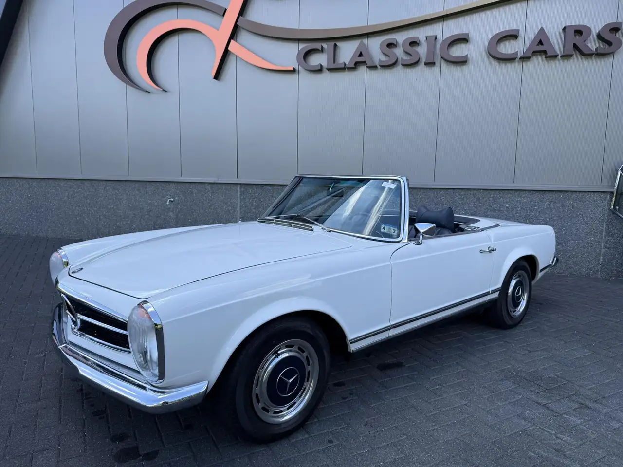 Mercedes-Benz SL 280 W113 Pagode, foto 4