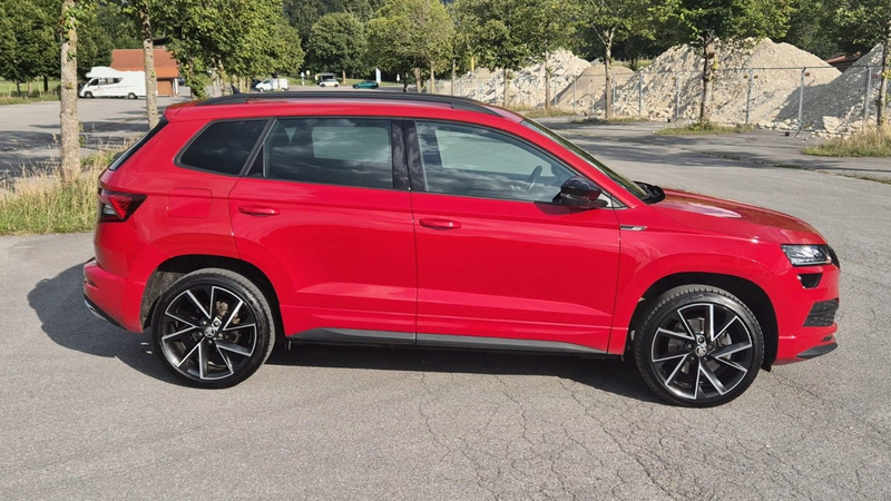 Skoda Karoq Sportline DSG AHK 1. Hand — photo 10