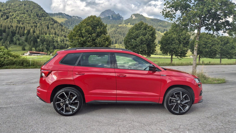 Skoda Karoq Sportline DSG AHK 1. Hand — photo 13