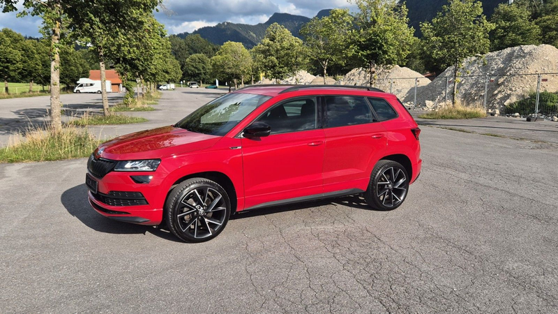 Skoda Karoq Sportline DSG AHK 1. Hand — photo 11