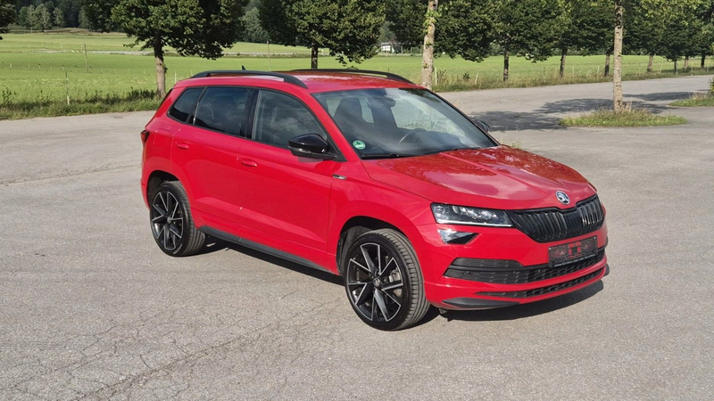 Skoda Karoq Sportline DSG AHK 1. Hand — photo 3
