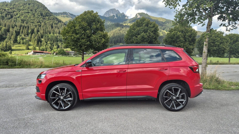 Skoda Karoq Sportline DSG AHK 1. Hand — photo 6