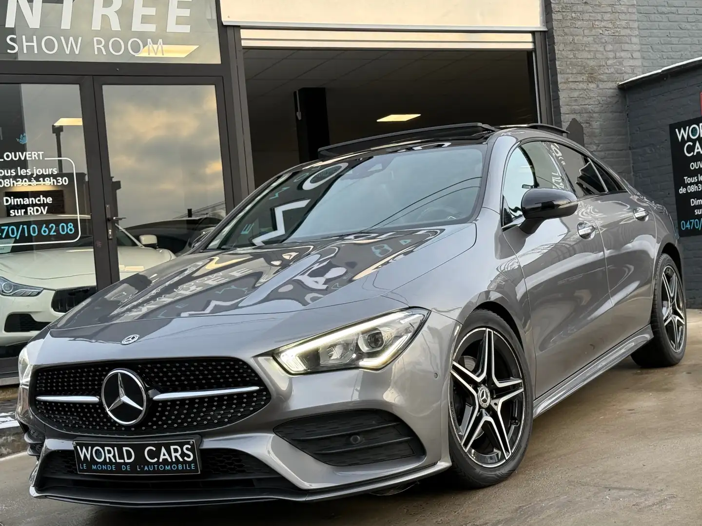 Mercedes-Benz CLA 180 d PACK AMG TOIT PANO - COCKPIT - CAMERA - FULL OP. Gris - 1