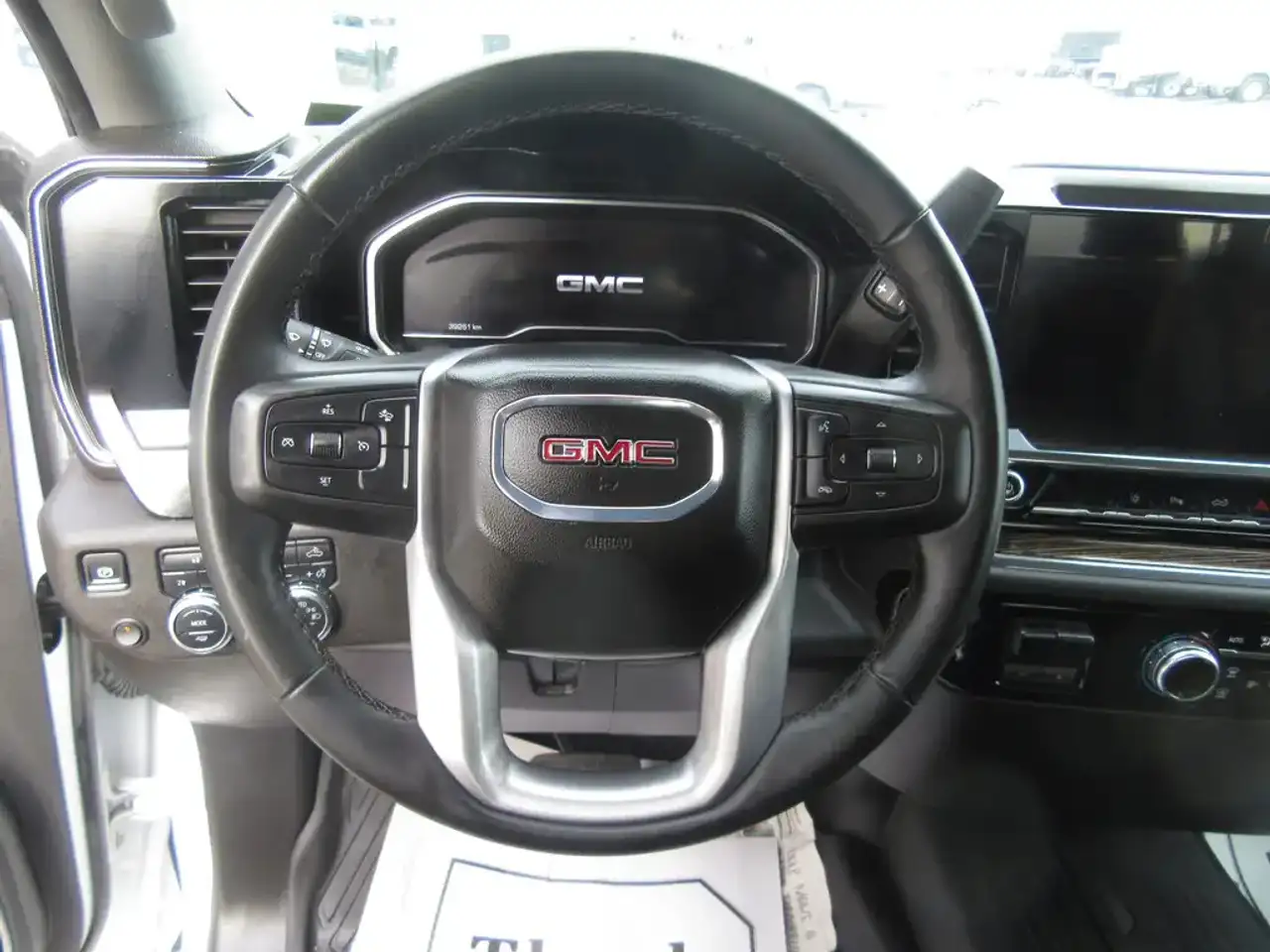 GMC Sierra 2500HD снимка GMC Sierra 2500HD