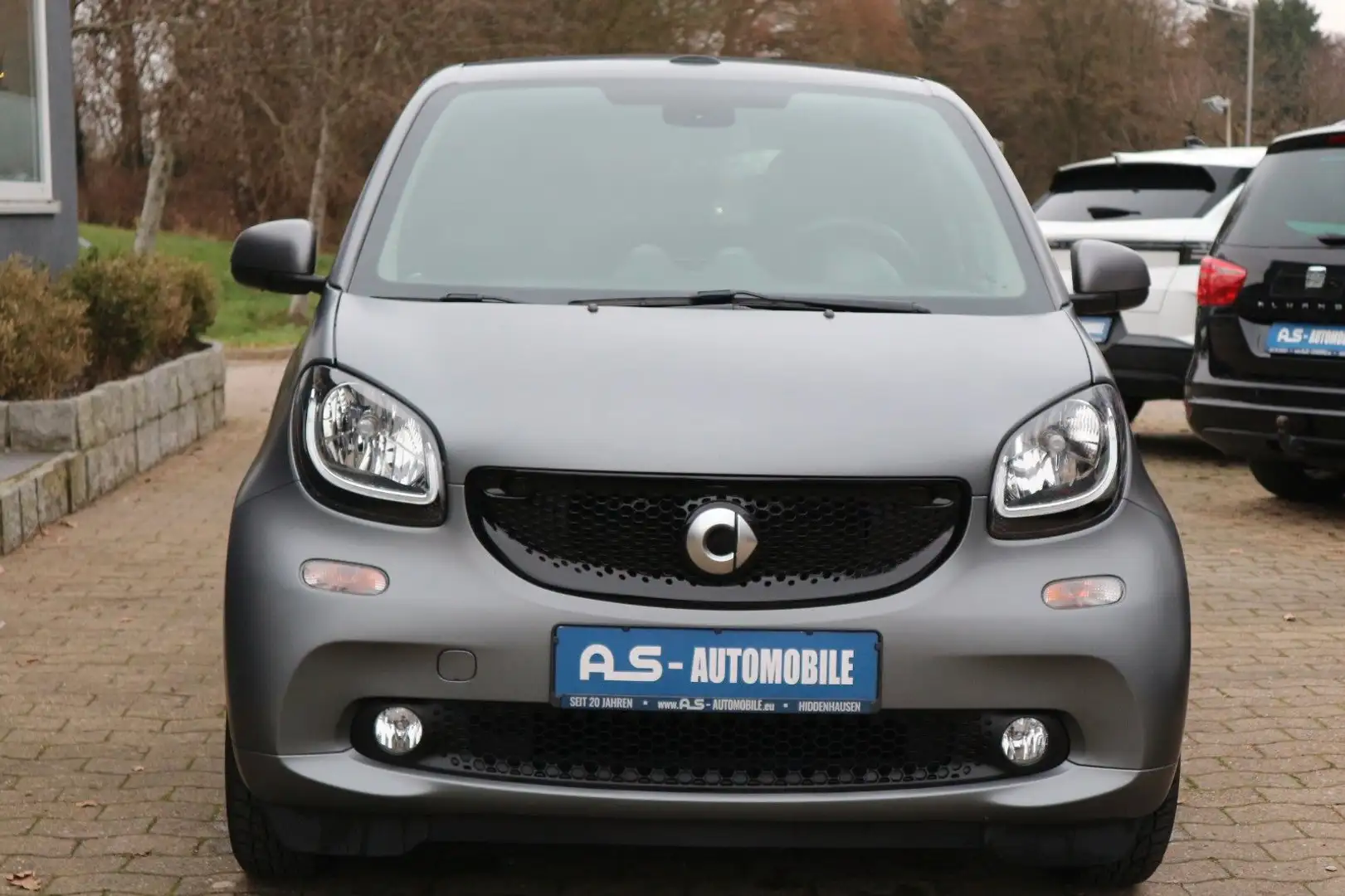 smart forTwo Cabrio Passion *2.HD/DCT/NAV/LED/PDC/SHZ* Grau - 2