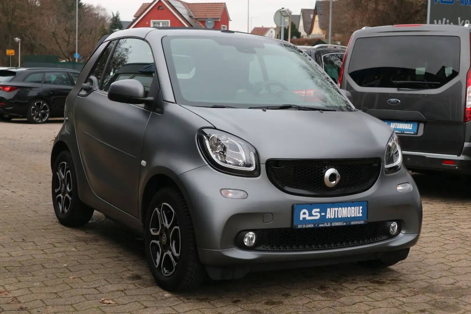smart forTwo Cabrio Passion *2.HD/DCT/NAV/LED/PDC/SHZ* Grau - 1