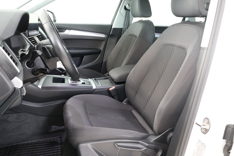 Audi Q5 40 TDI quattro S line — photo 12