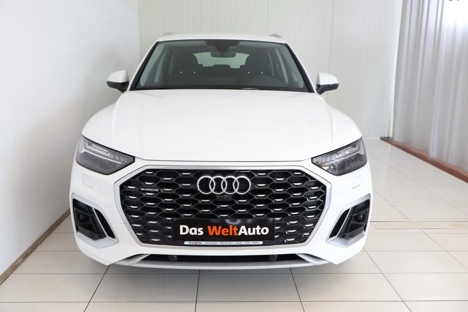 Audi Q5 40 TDI quattro S line Weiß - 2