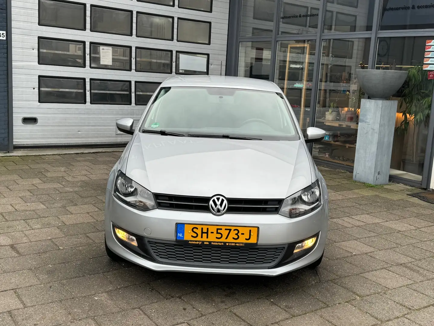 Volkswagen Polo 1.4-16V Highline | Airco | Navi | LMV Gris - 2