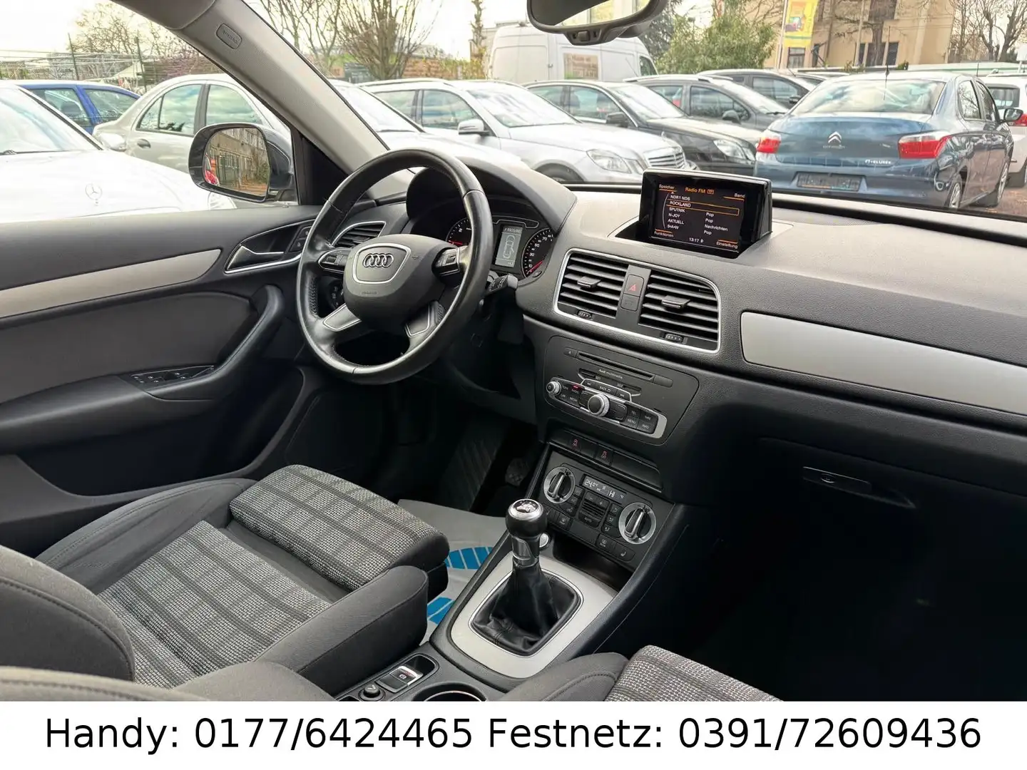 Audi Q3 2.0 TDI S-LINE/XENON/NAVI/SHZ/PANO/PDC/ALU Schwarz - 2