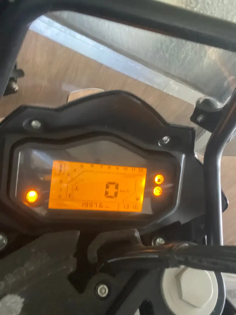 Benelli TRK 251 Fekete - 2