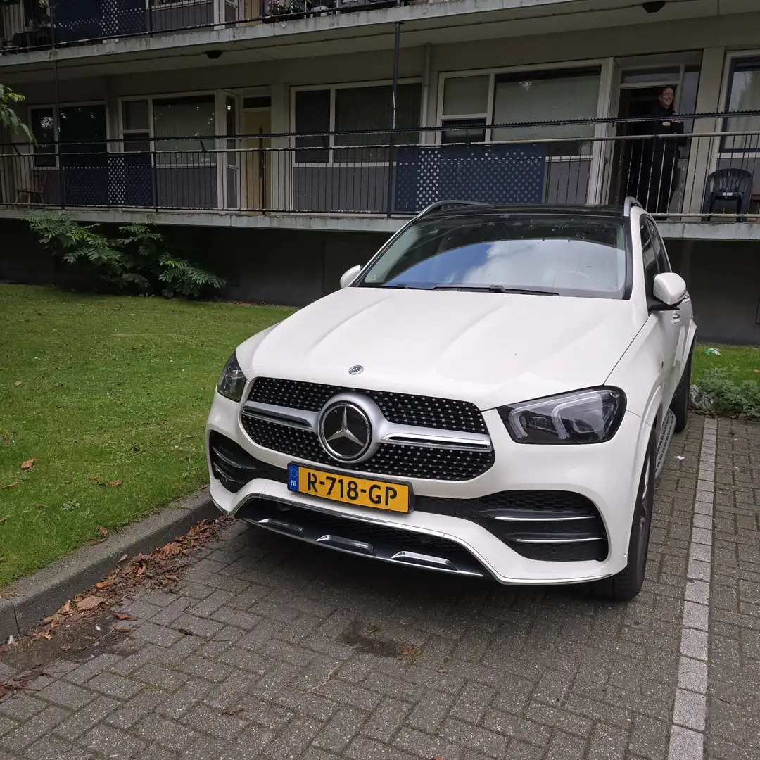 Mercedes-Benz GLE 350 GLE- 4Matic 9G-TRONIC AMG Line - 1
