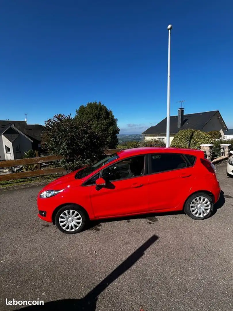 Ford Fiesta 1.5 TDCI SYNC ÉDITION 75 cv Rouge - 2