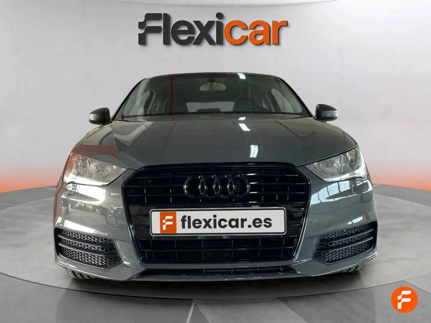 Audi A1 1.0 TFSI Adrenalin Azul - 2