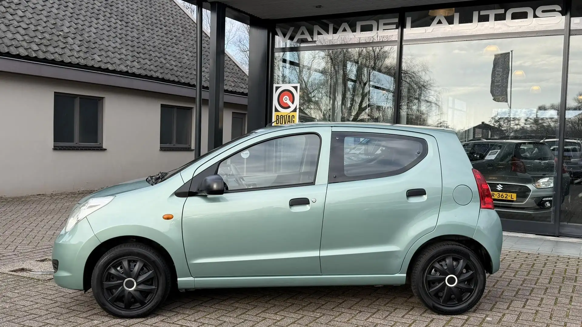 Suzuki Alto 1.0 Comfort 5 drs Airco Elek.Pakket NAP NL-Auto Ni Grün - 2