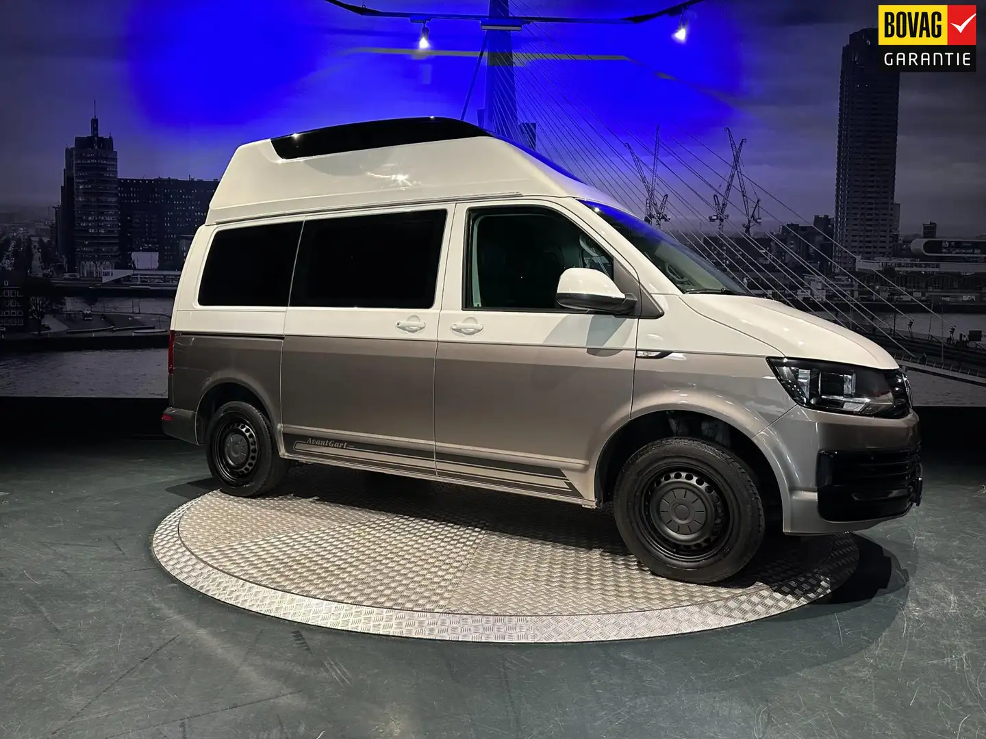 Volkswagen Transporter *Buscamper*4slaapplaatsen*Nieuw interi Grigio - 1
