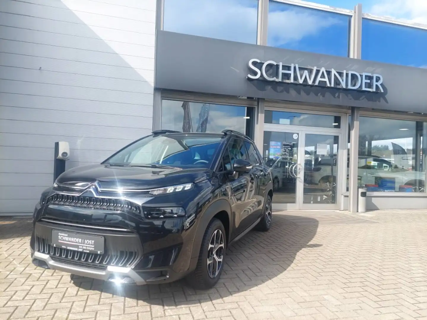 Citroen C3 Aircross Plus PureTech 110 S&S *Top Ausstattung* Nero - 1
