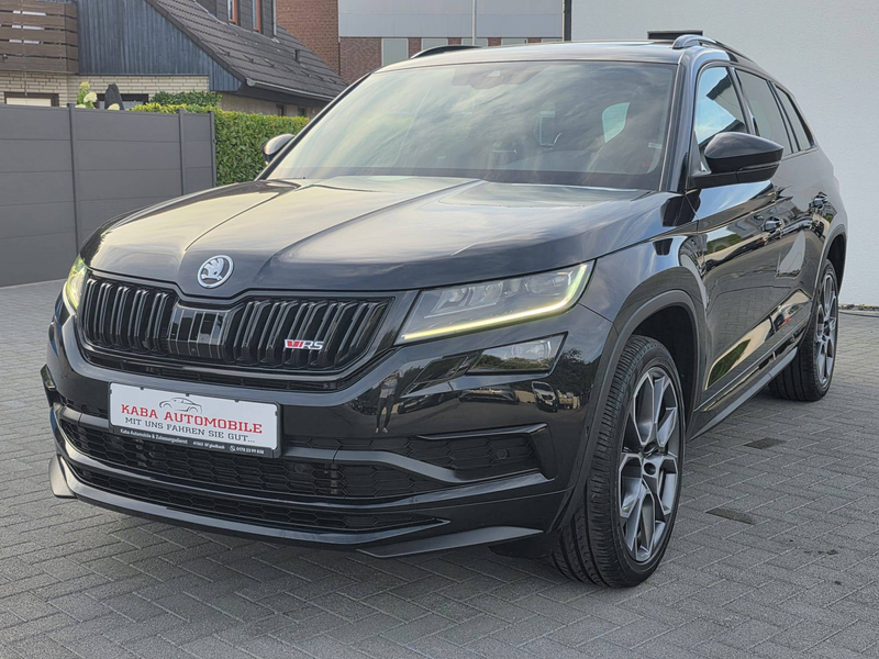 Skoda Kodiaq RS 4x4 -Panorama/7Sitze/AHK-