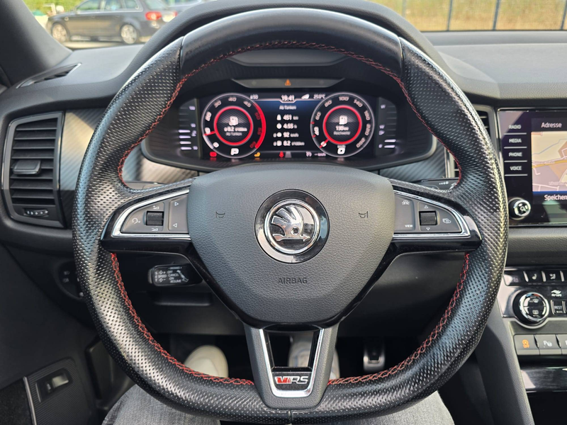 Skoda Kodiaq RS 4x4 -Panorama/7Sitze/AHK- — photo 32