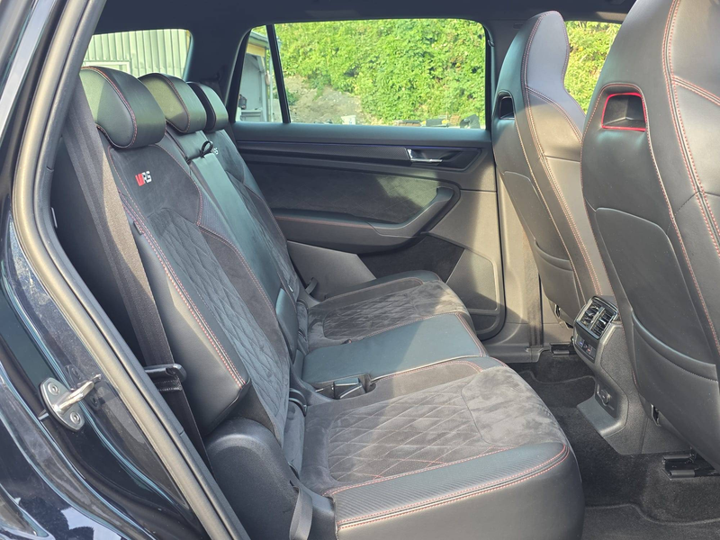 Skoda Kodiaq RS 4x4 -Panorama/7Sitze/AHK- — photo 39