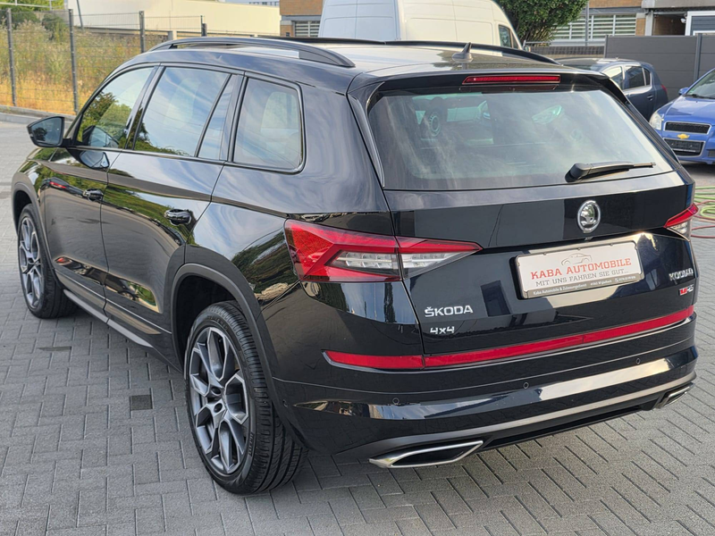 Skoda Kodiaq RS 4x4 -Panorama/7Sitze/AHK- — photo 16