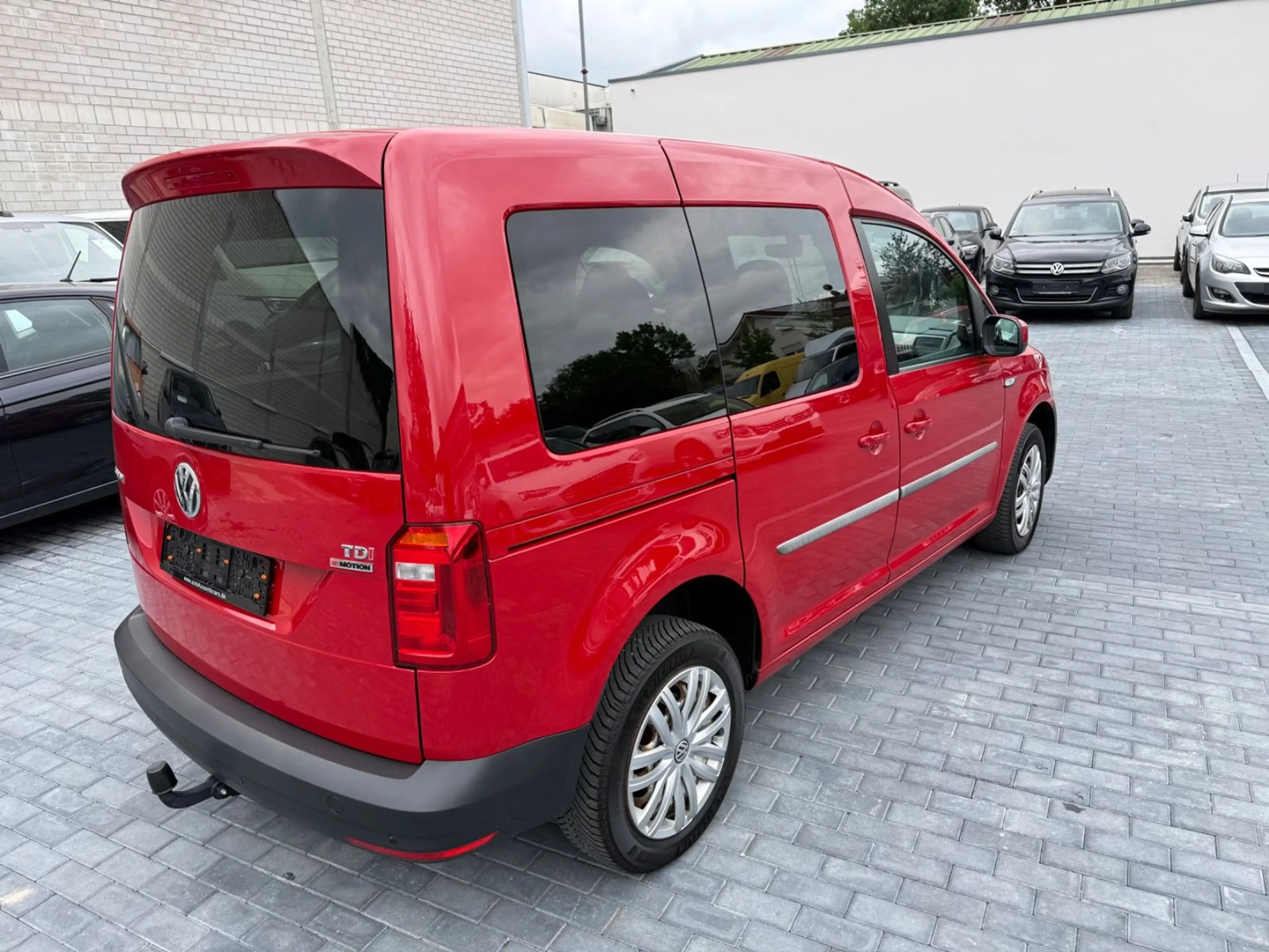 Volkswagen Caddy Trendline 4Motion*KLIMA*AHK+PDC* — photo 4