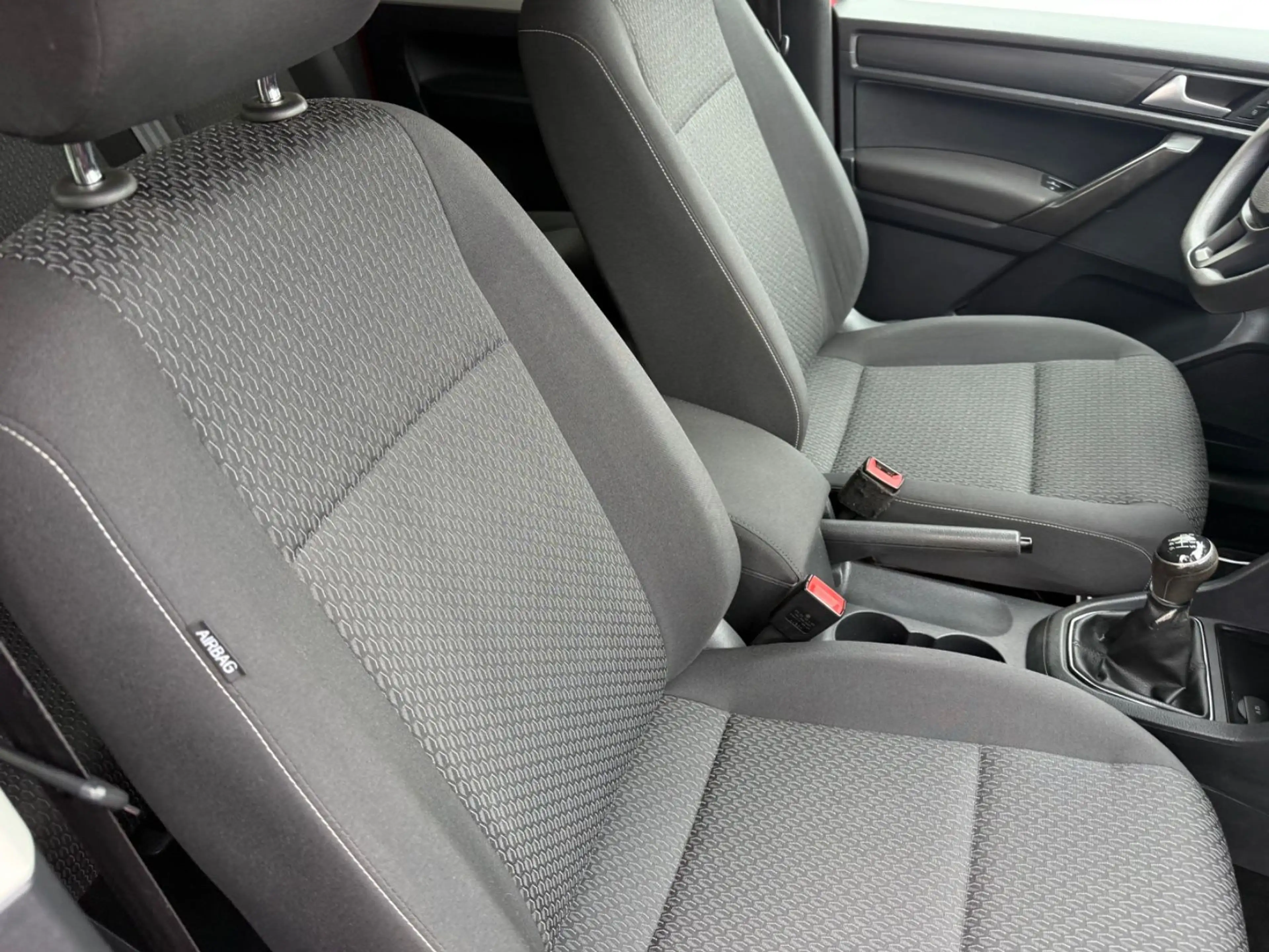 Volkswagen Caddy Trendline 4Motion*KLIMA*AHK+PDC* — photo 13