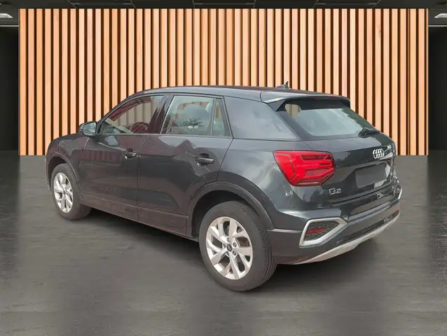 Audi Q2 view 6
