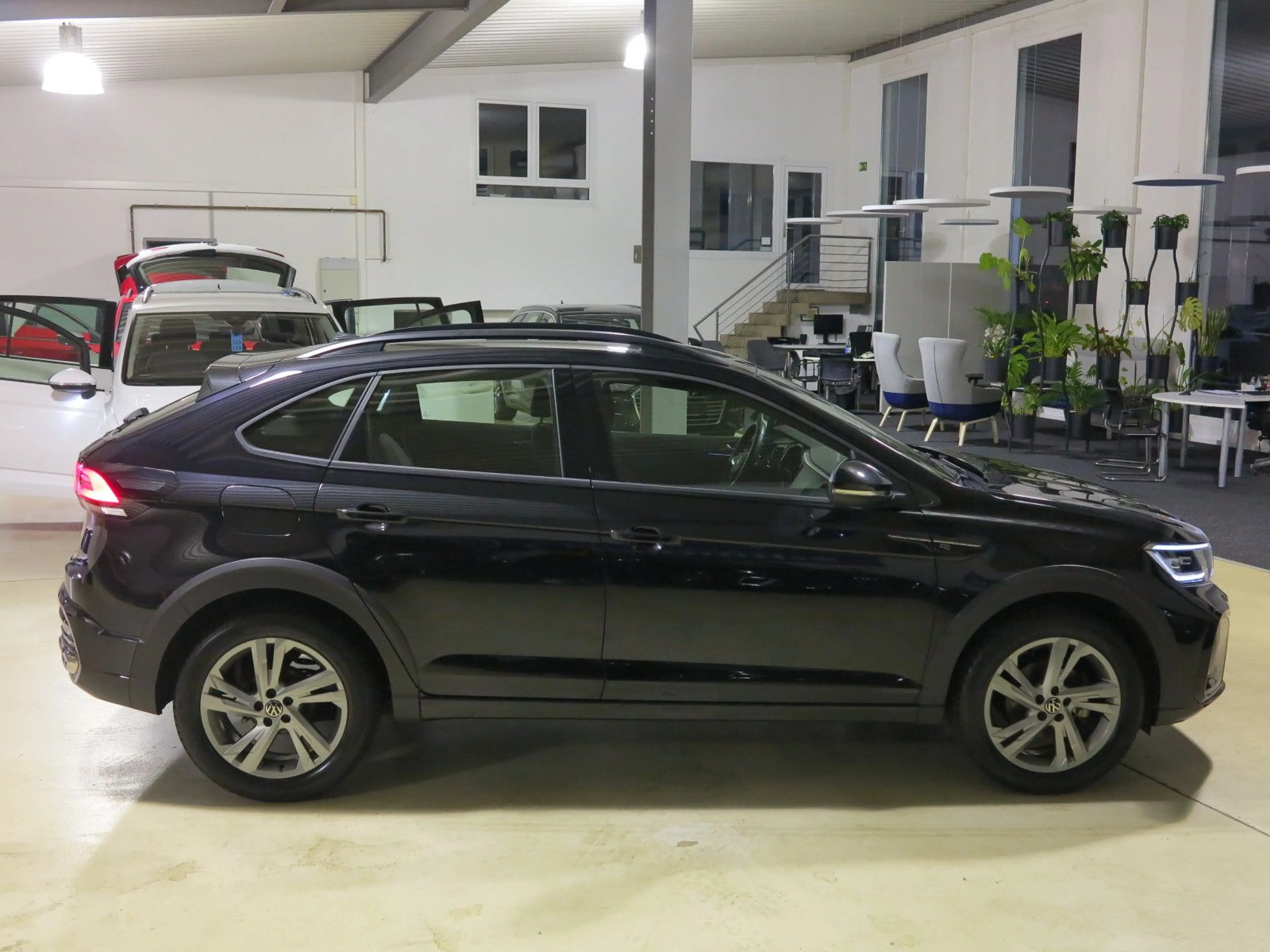 Volkswagen Taigo 1.5 TSI OPF DSG7 R-Line AHK Navi ACC DAB — photo 13