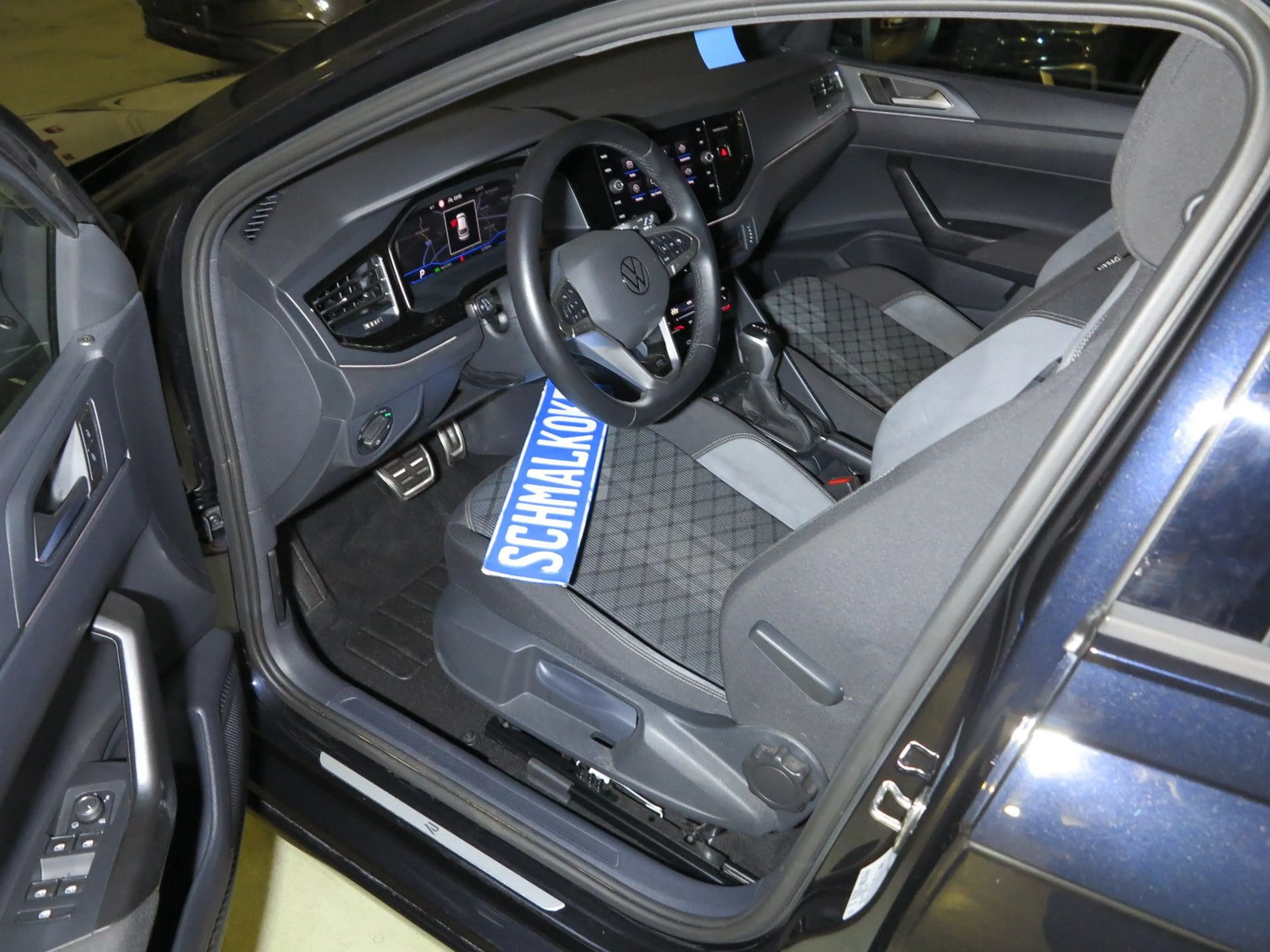 Volkswagen Taigo 1.5 TSI OPF DSG7 R-Line AHK Navi ACC DAB — photo 6