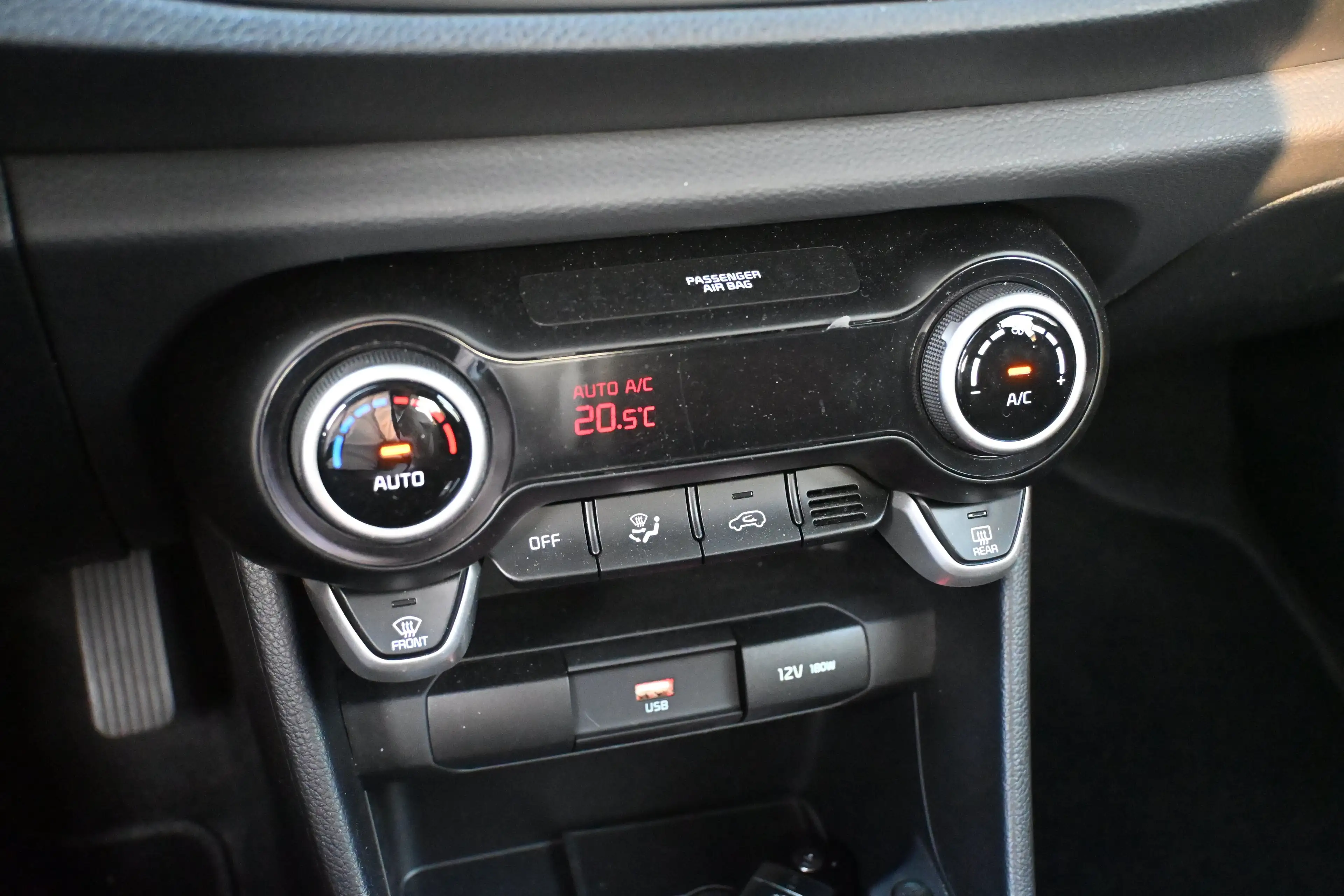 Kia Picanto 1.0 DPi DynamicPlusLine | Navigatie | Achteruitrij — photo 22