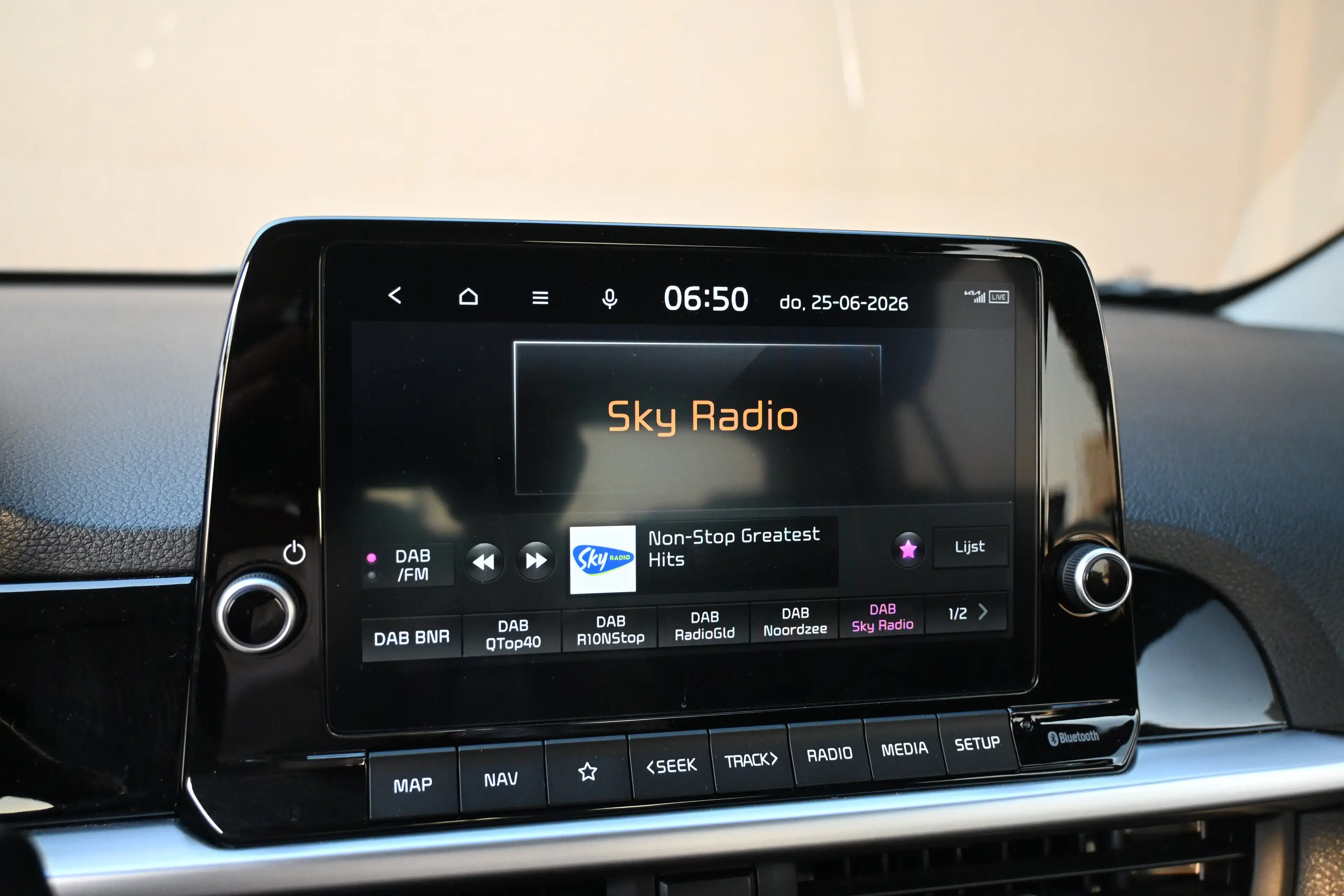 Kia Picanto 1.0 DPi DynamicPlusLine | Navigatie | Achteruitrij — photo 17