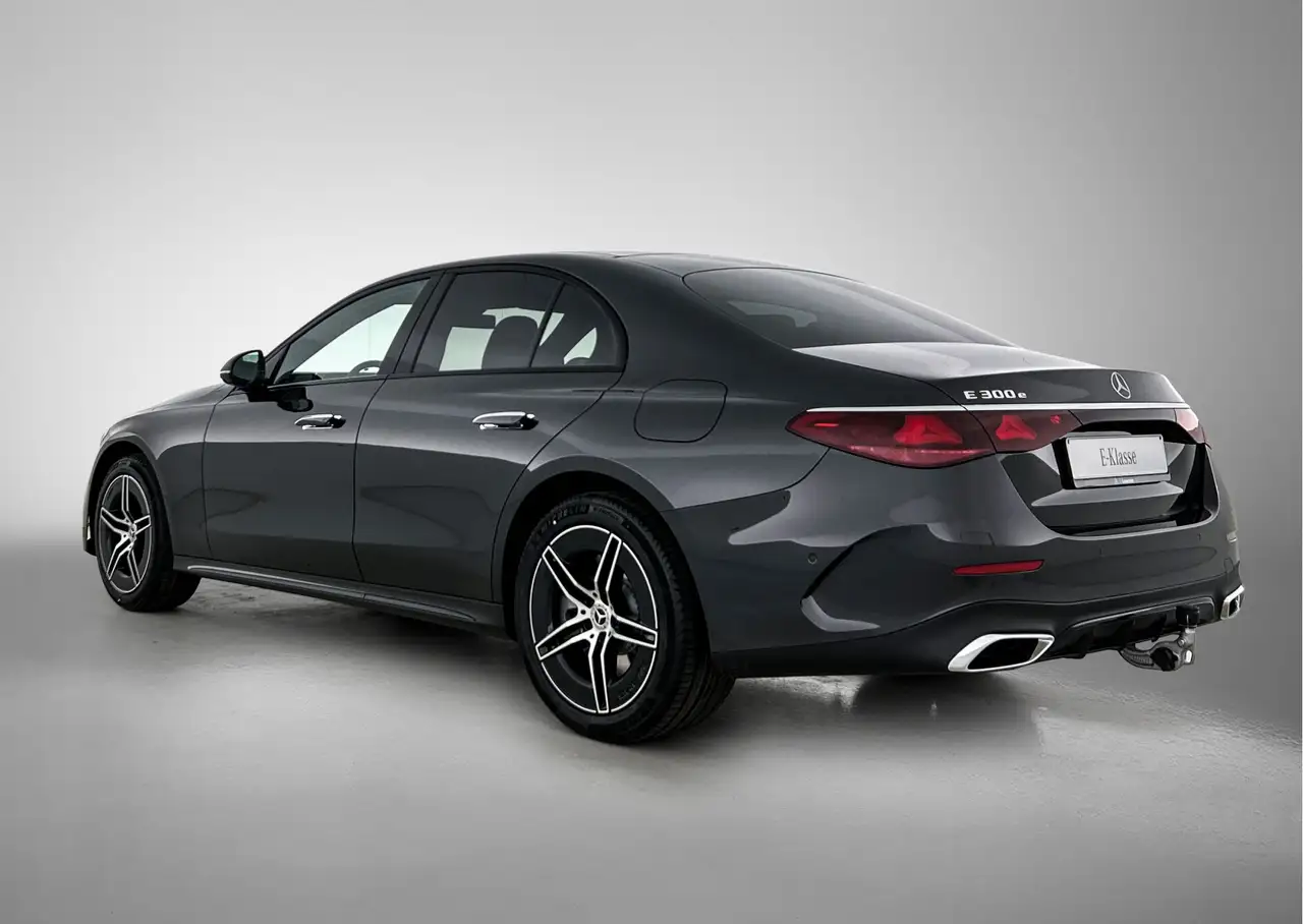 Mercedes-Benz E-Class 2026 — фото 14