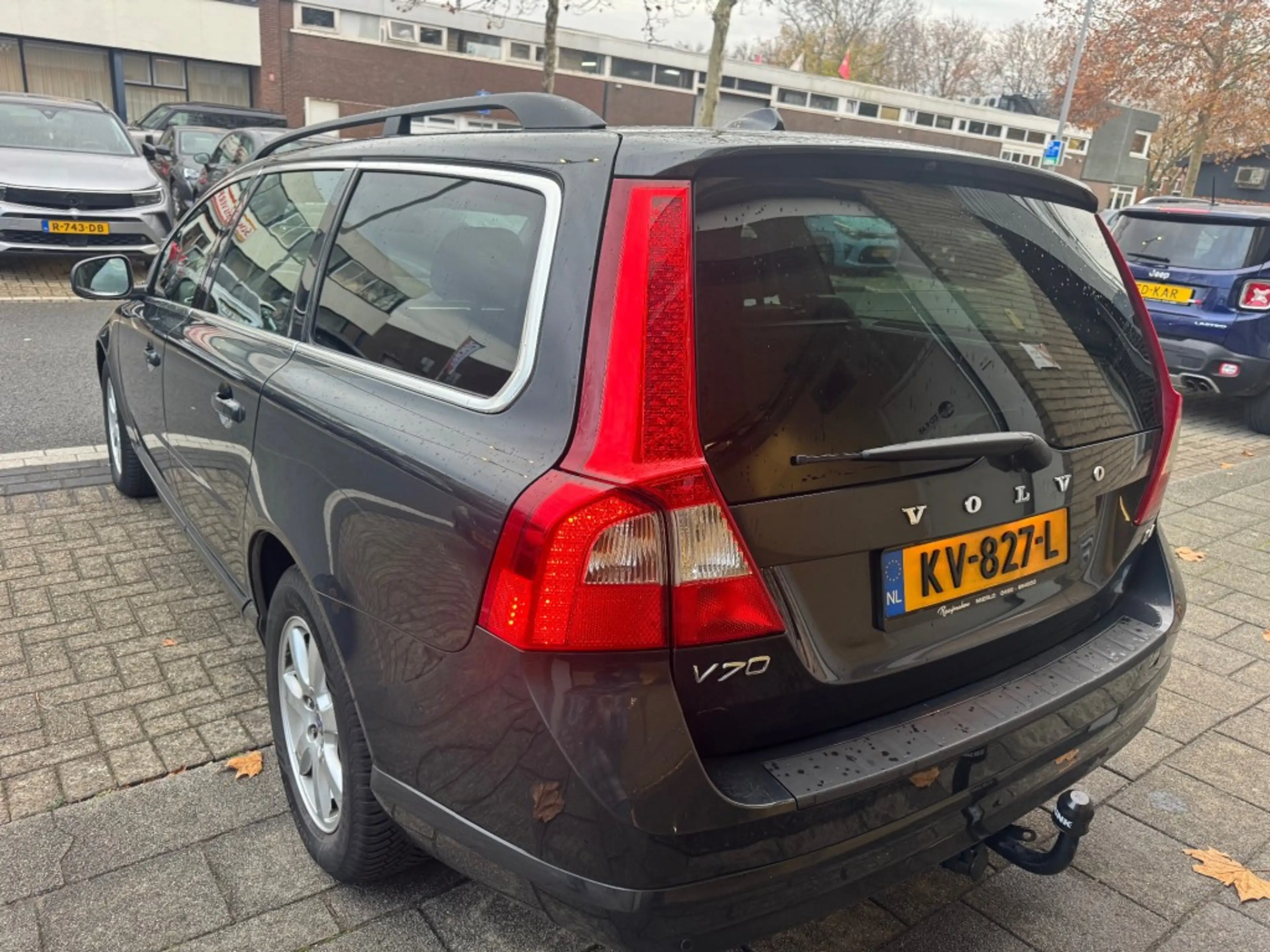 Volvo V70 2.0 D4 Summum LEER Nette Auto Goed Onderhouden APK — photo 8