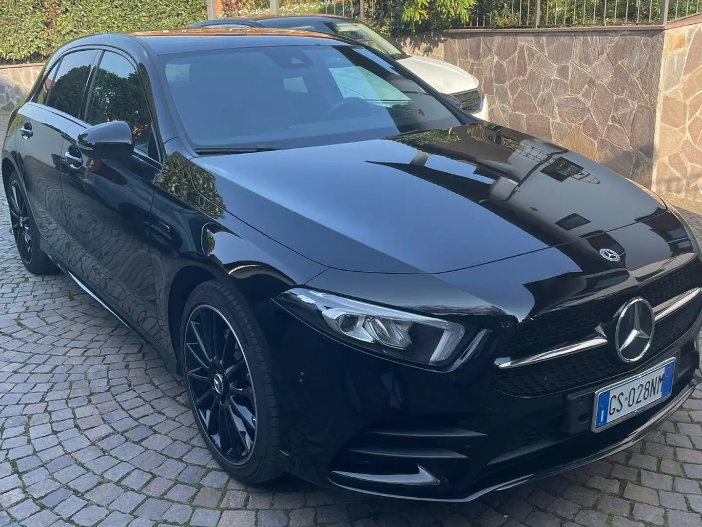 Mercedes-Benz A 250 Classe A - W177 e phev (eq-power) Night Edition Nero - 2