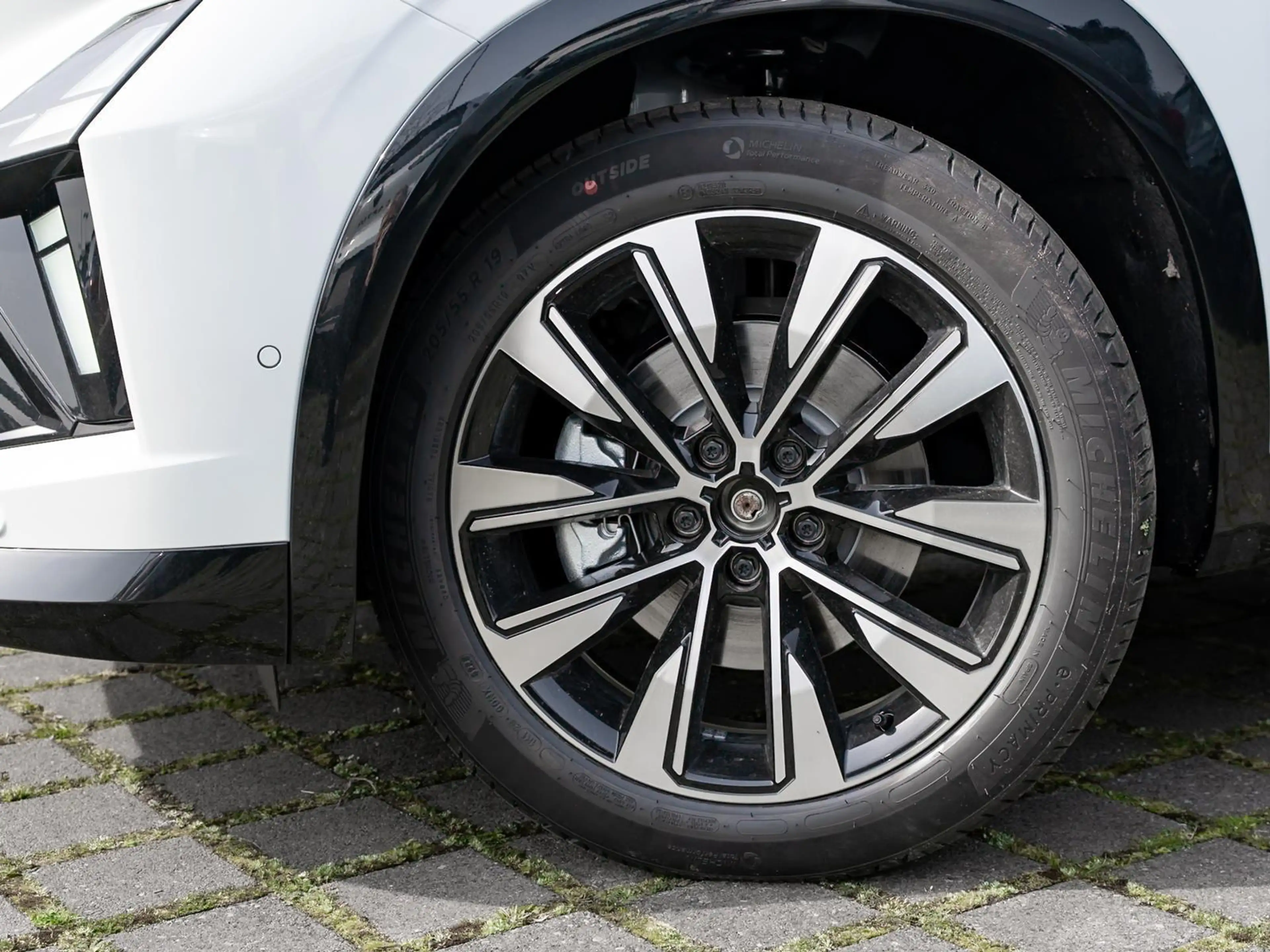 Renault Austral Techno Full Hybrid E-Tech 200 NAVI SHZ — photo 7
