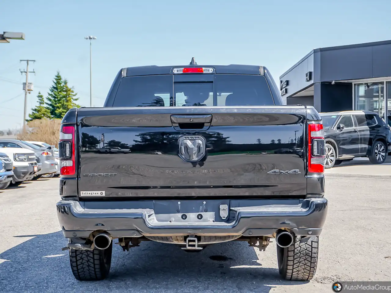 RAM 1500 снимка RAM 1500