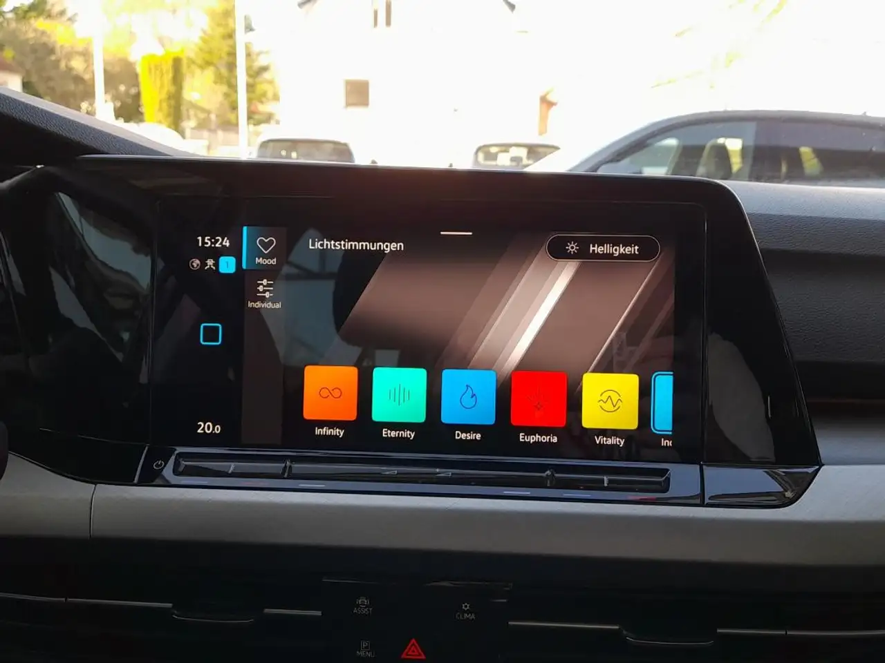 Volkswagen Golf Life 1,5 TSI NAVI|LED|APP|PDC|MFL 14