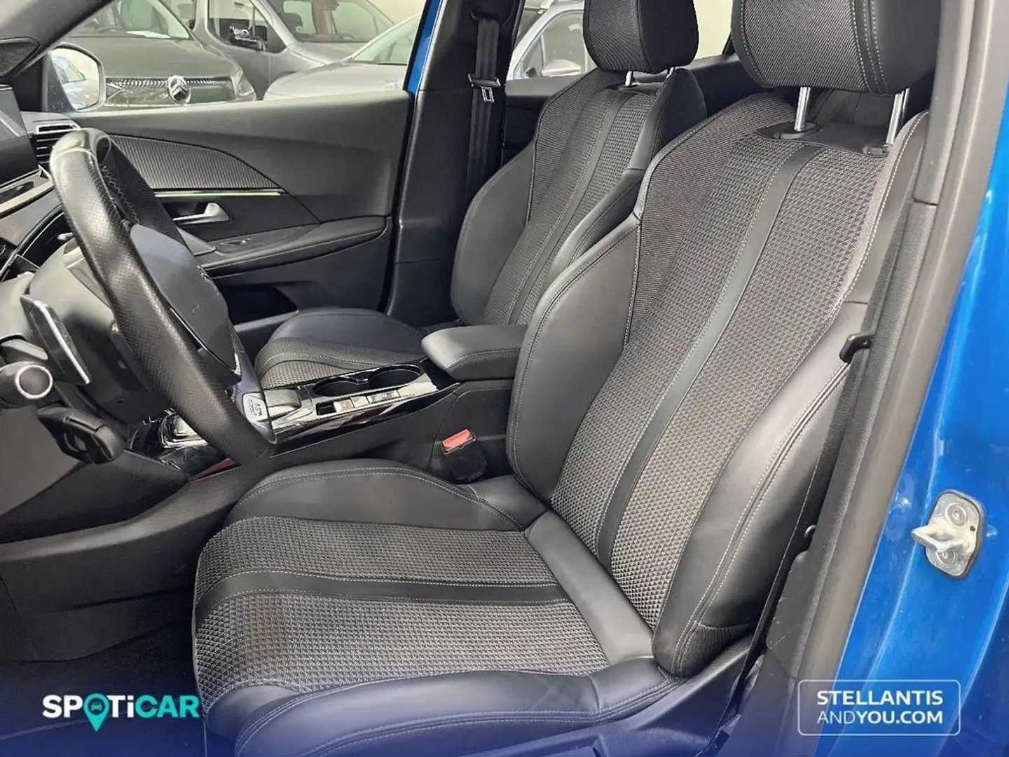 Peugeot 2008 1.5BlueHDi S&S GT EAT8 130 Gris - 2