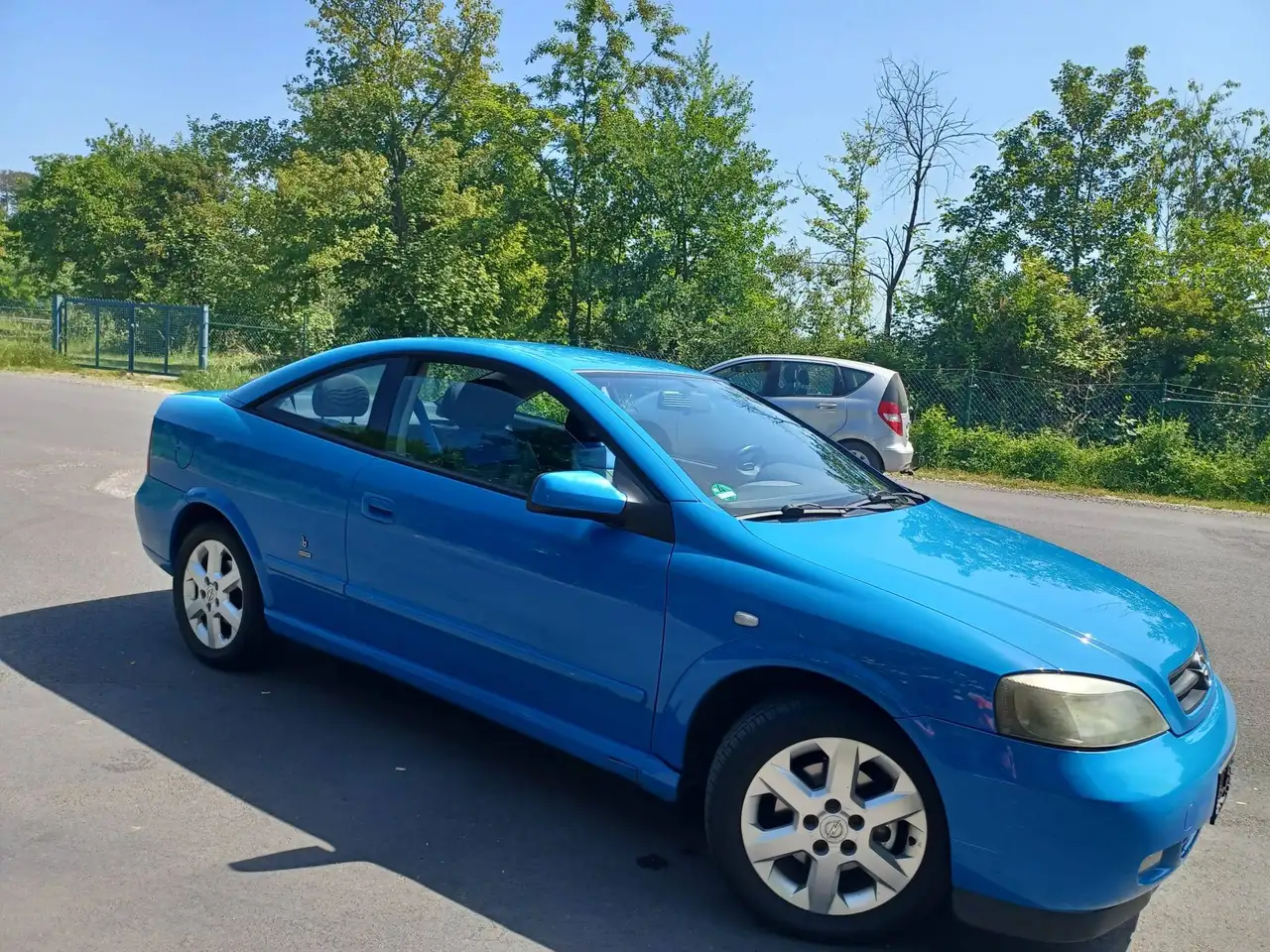 Opel Astra Coupe 2.2 16V Coupe, foto 11