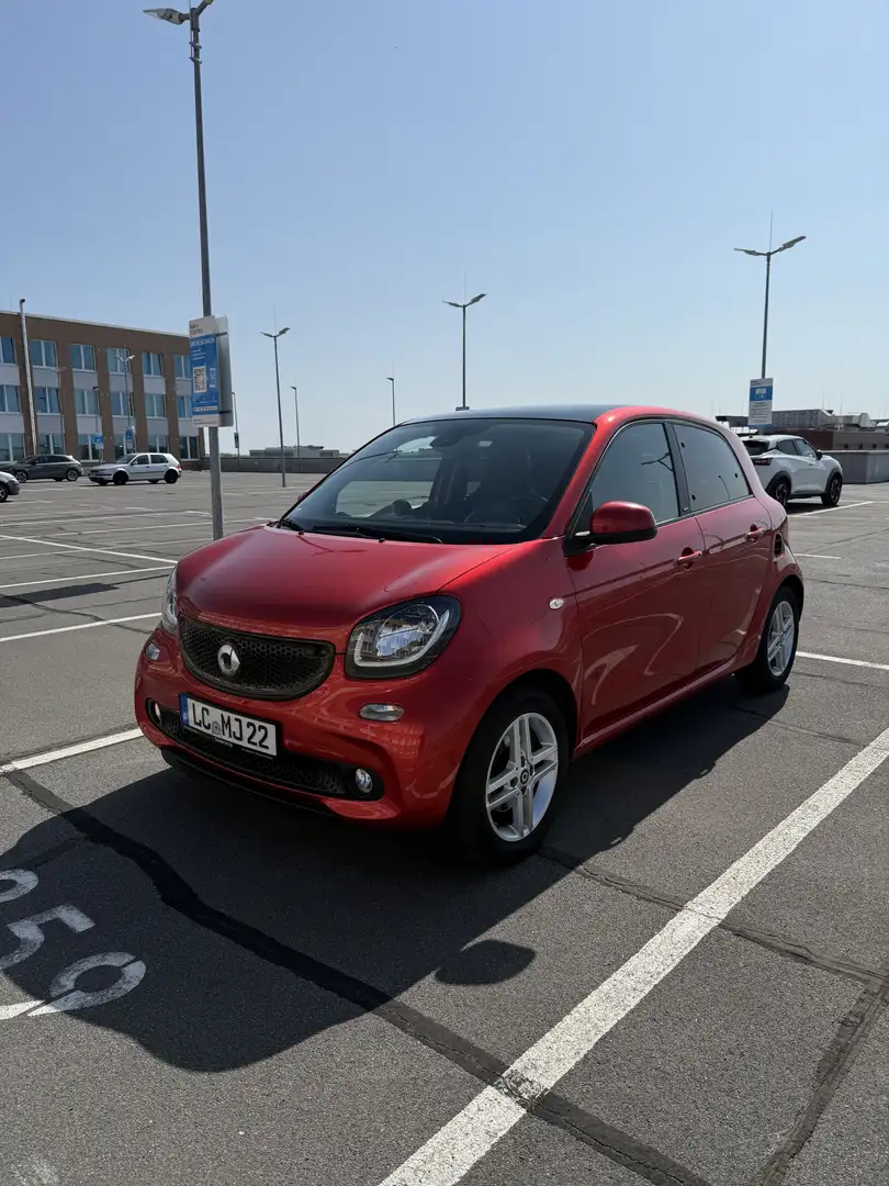 smart forFour passion | Leder | Pano | JBL Rot - 1