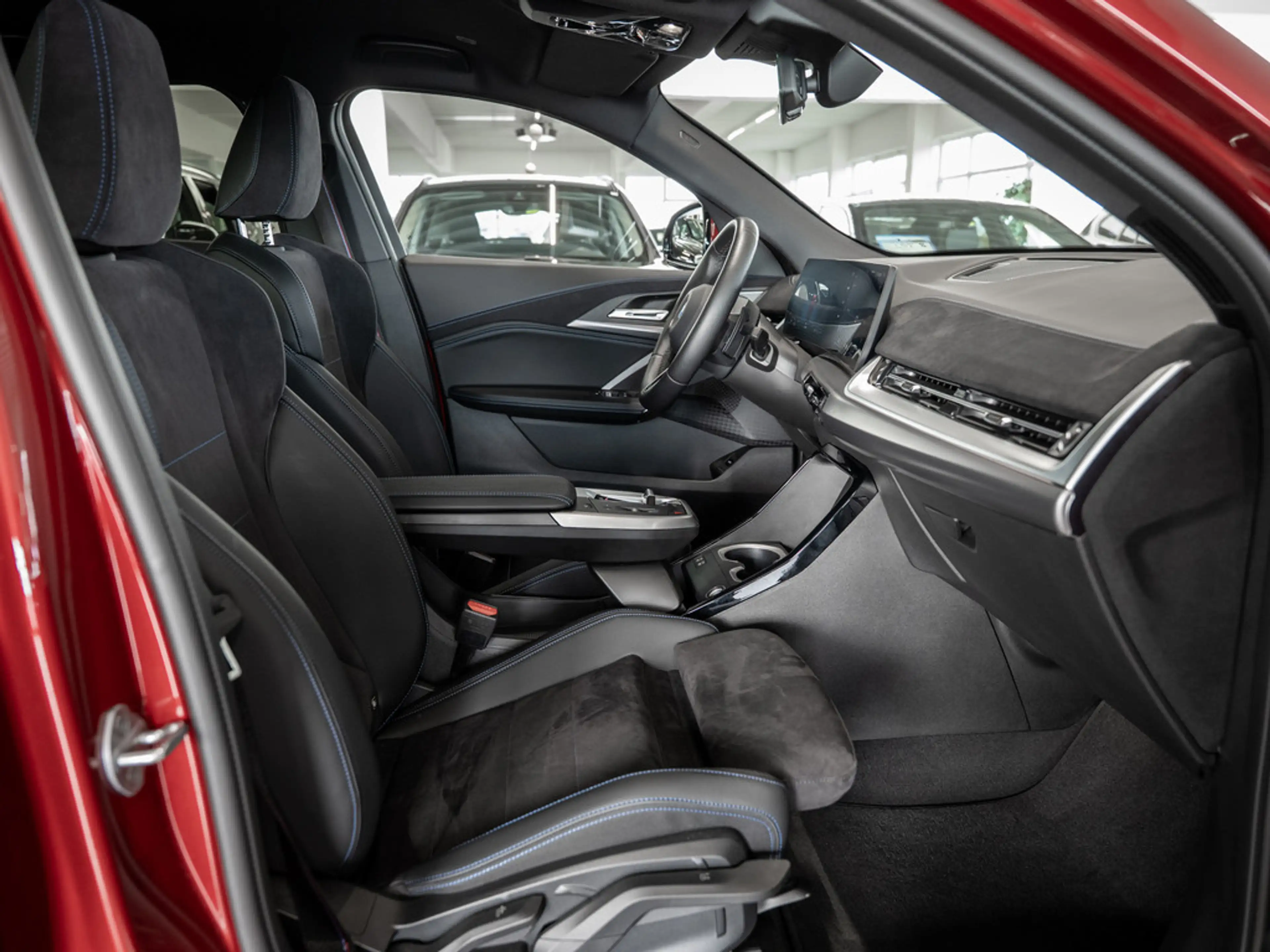 BMW X2 20d sDrive M-Sport Pro AHK LED NAVI H/K — photo 11